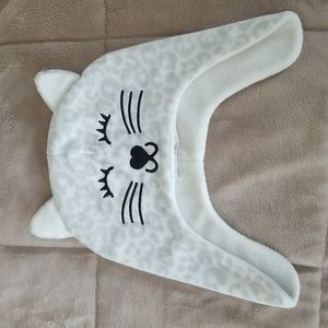 ❤4/$20 Children's Place White and Gray Cat Hat